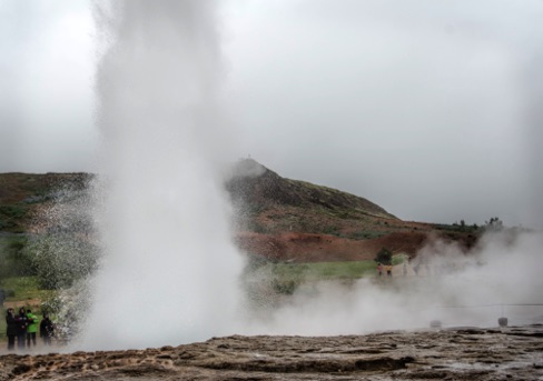 Strokkur geyser, Geysir Hot Springs
